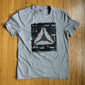 Reebok Men's Tshirt, Size Medium